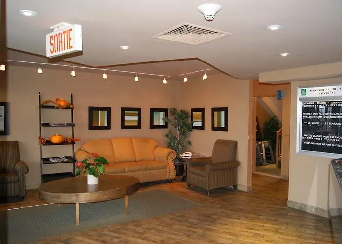Quality Inn&Suites PE Trudeau Airport Dorval